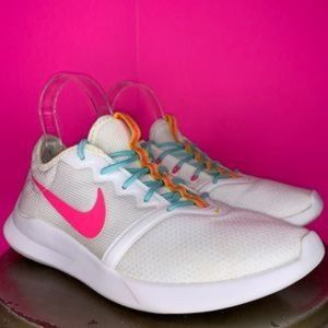 NIKE VIALE VTR WHITE RUNNING SNEAKER